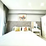 Two Bedroom Happy Residence