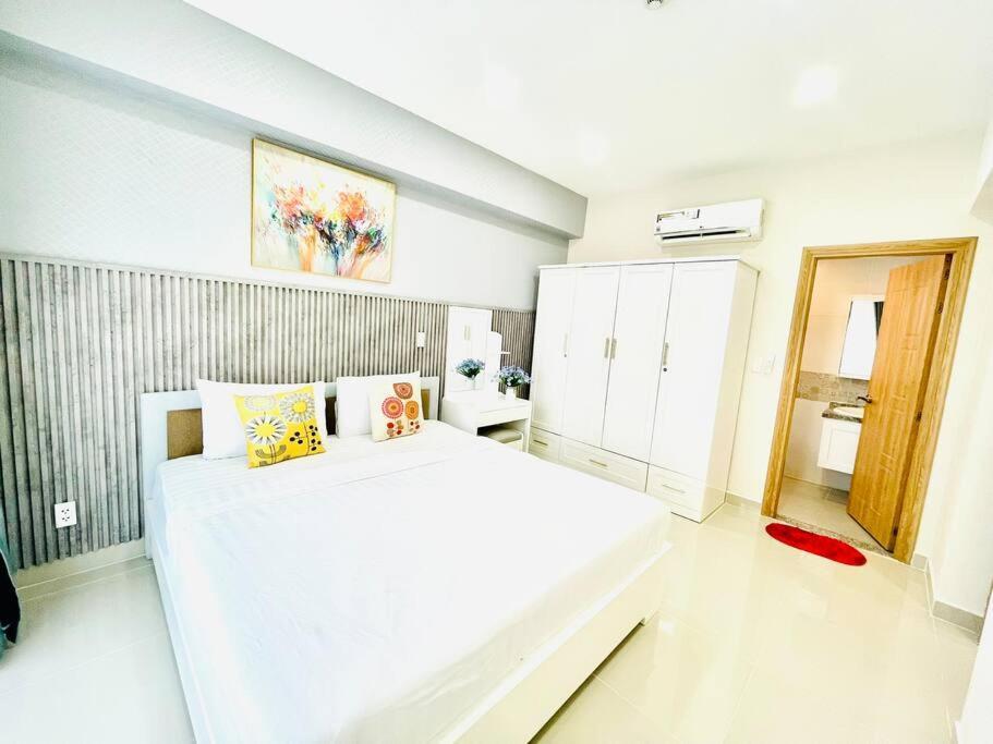 Căn hộ Two Bedroom Happy *